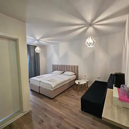 Πανσιόν Riverside