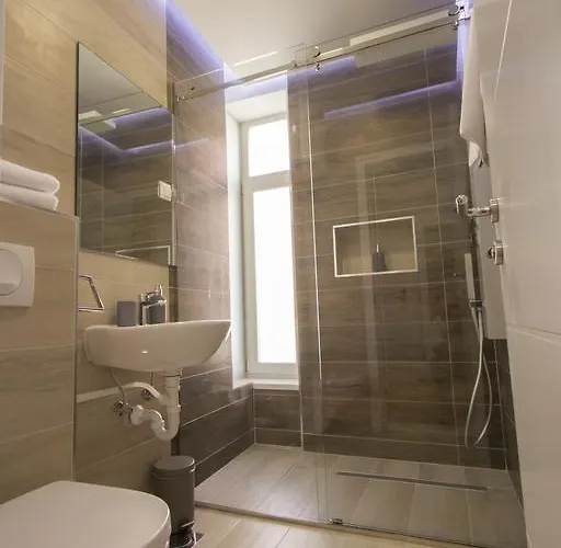 Guest house Riverside 4*